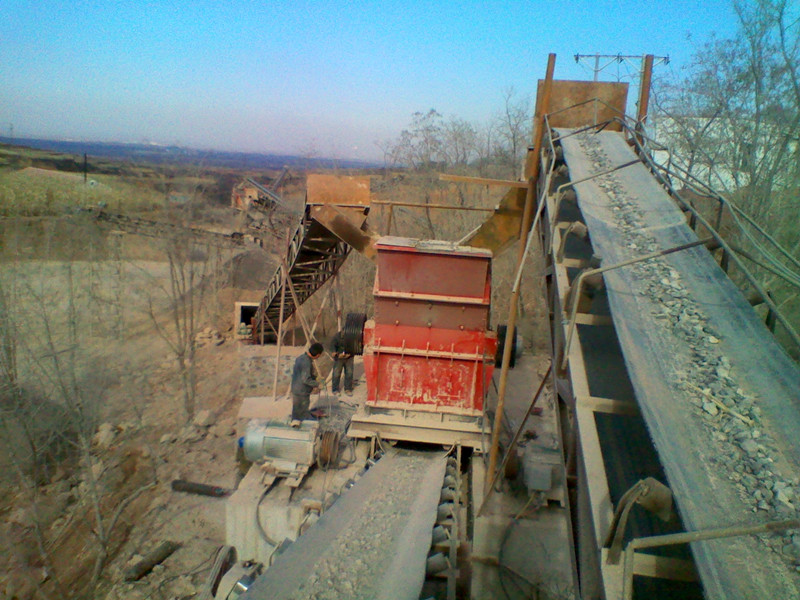 石頭破碎機(jī)設(shè)備